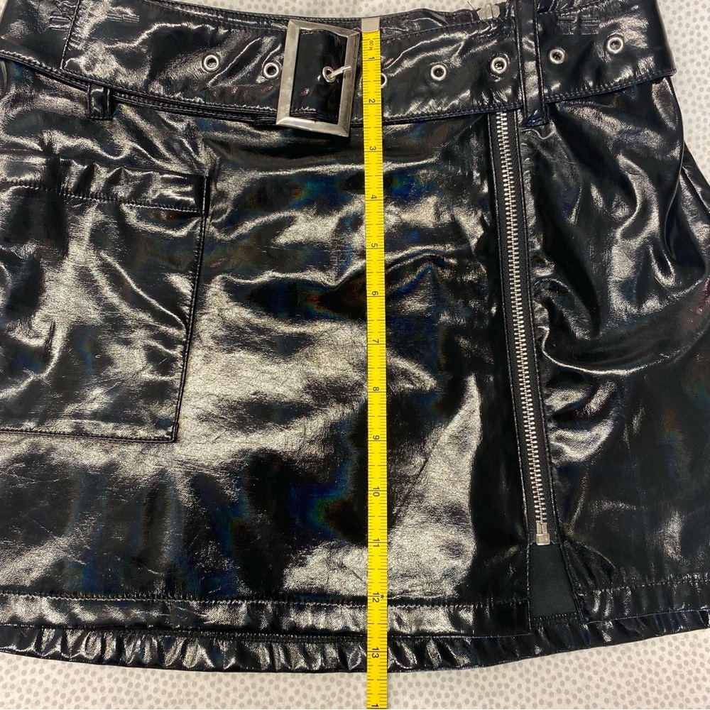 Dollskill Horoscopes black holographic mini skirt small - Picture 7 of 7